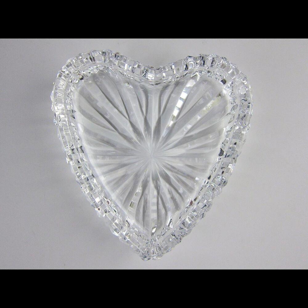 Waterford Crystal GIFTWARE Heart Shaped Tray EXCELLENT